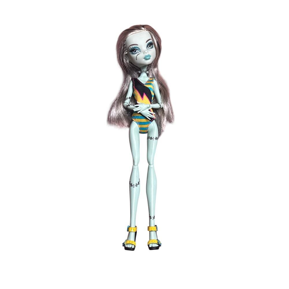 Monster High Frankie Stein Gloom Beach Doll 2010 Original Swimsuit